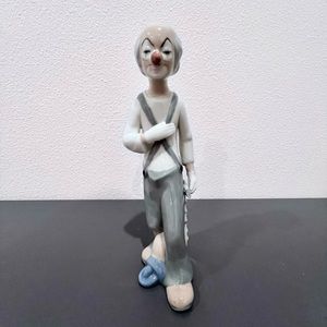 Casades Clown figurine 9 1/4" Tall With Saxophone Made‎ in Spain - Vintage